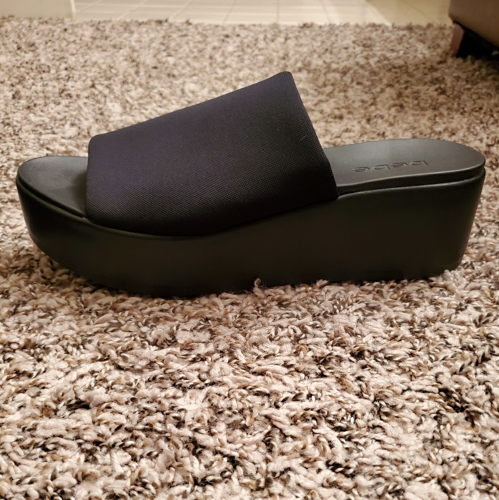 Bebe Sandles